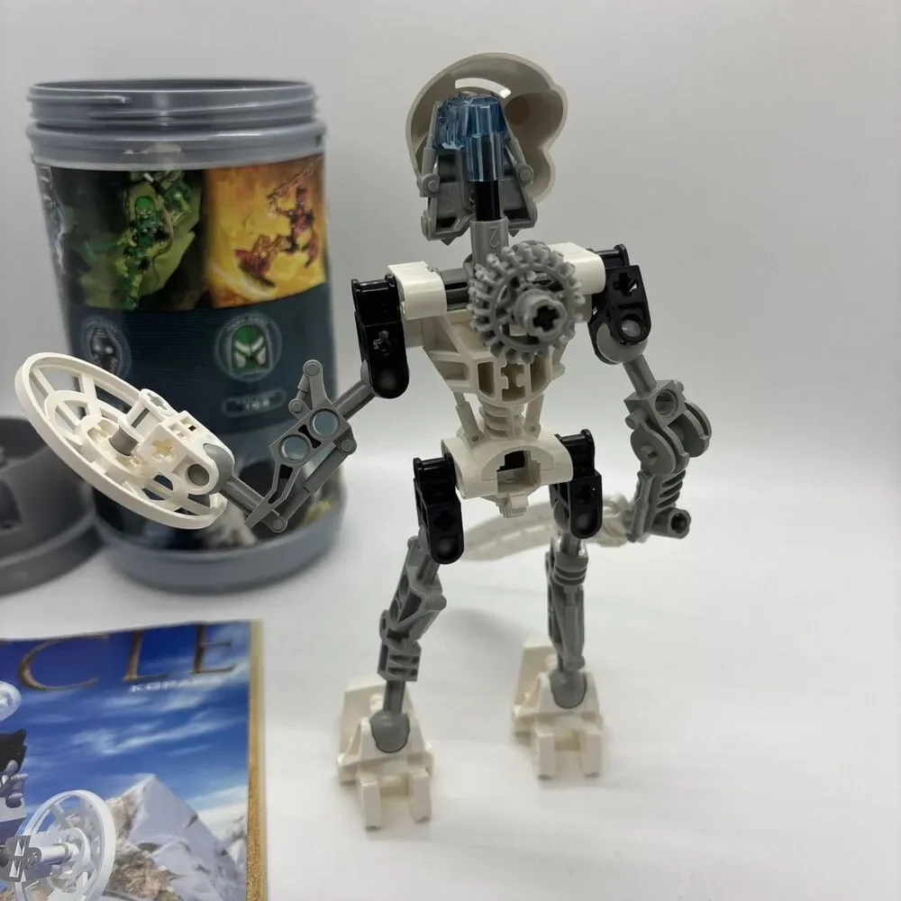 LEGO BIONICLE 8536 Kopaka Toa Mata 2001 Complete Set Canister